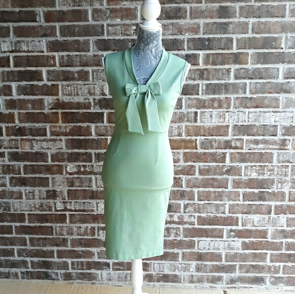 NWT Sleeveless Career Dresses - Picture 7 of 8